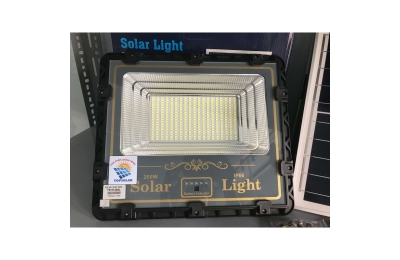 Đèn pha năng lượng mặt trời 200W TOPSOLAR TS-81200L