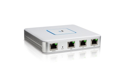 Thiết bị định tuyến UniFi Security Gateway USG